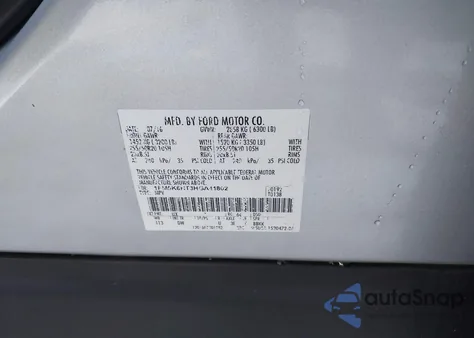 2017 Ford Explorer Platinum z USA, uszkodzony, nr VIN 1FM5K8HT3HGA41802